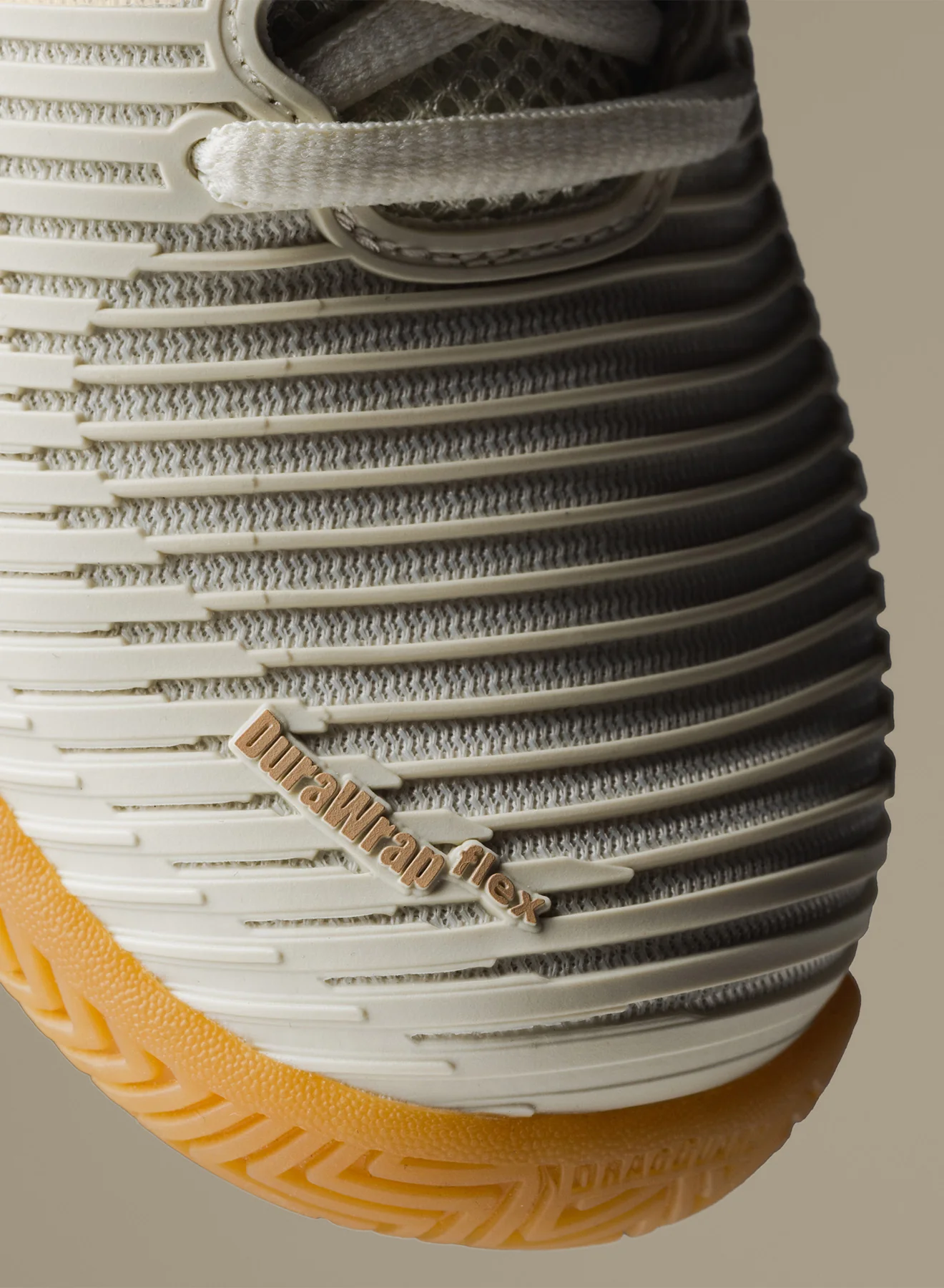 HYPERCOURT EXPRESS 2 X LIL BONE - Image 4